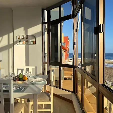Pieds Dans L'eau - Vue Sur - Playa De Apartment Melenara