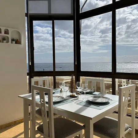 Apartment Pieds Dans L'eau - Vue Sur - Playa De *